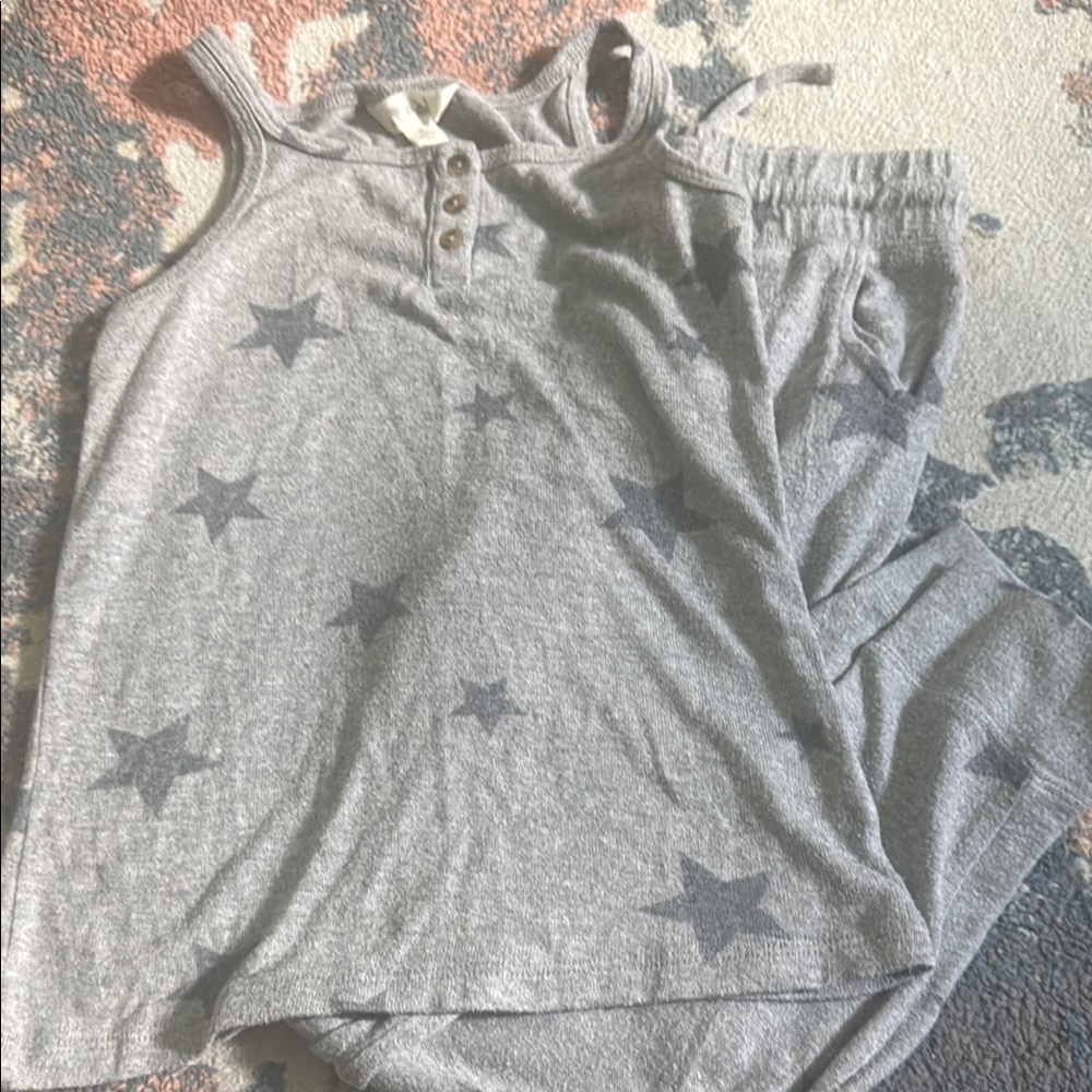 Gray Star Print Tank Top and Shorts Set